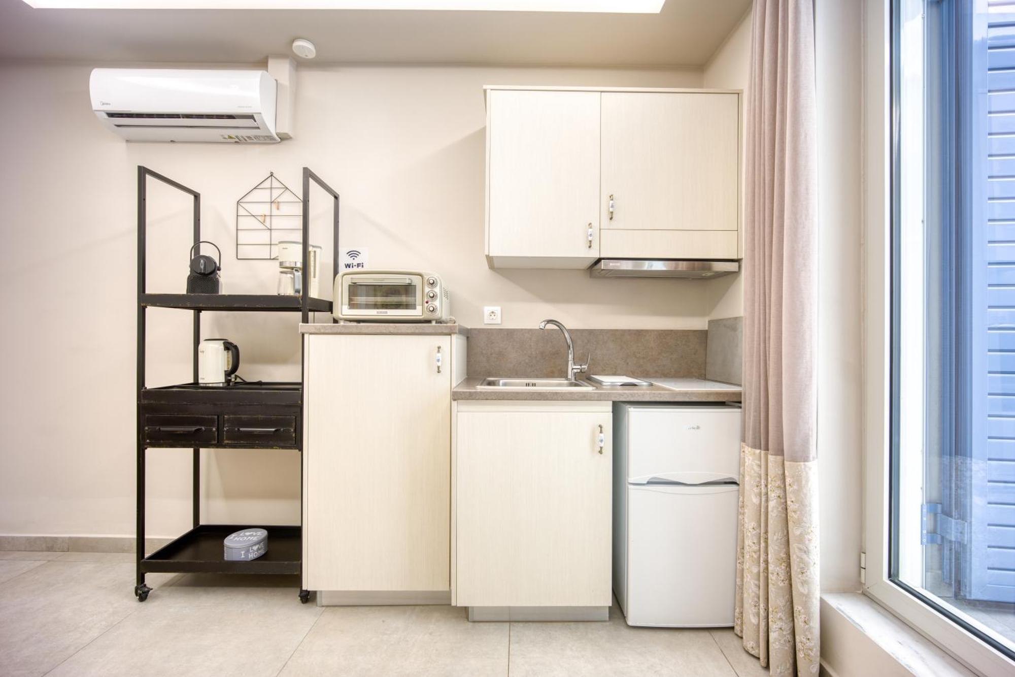Apartamento Pagrati/Hilton Area, Bentzi Atenas Exterior foto